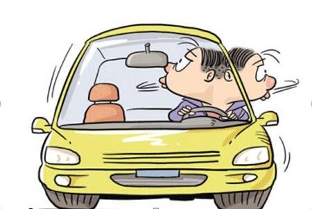 開車抽煙扣分嗎，2018年開車抽煙如何處罰