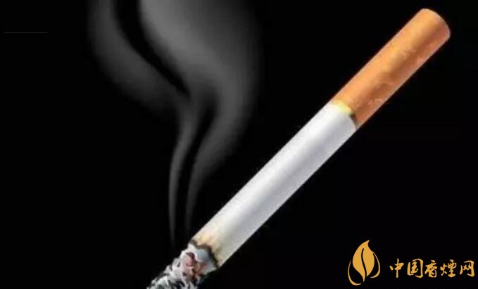一天抽幾根煙合適，一天一包煙患癌幾率大